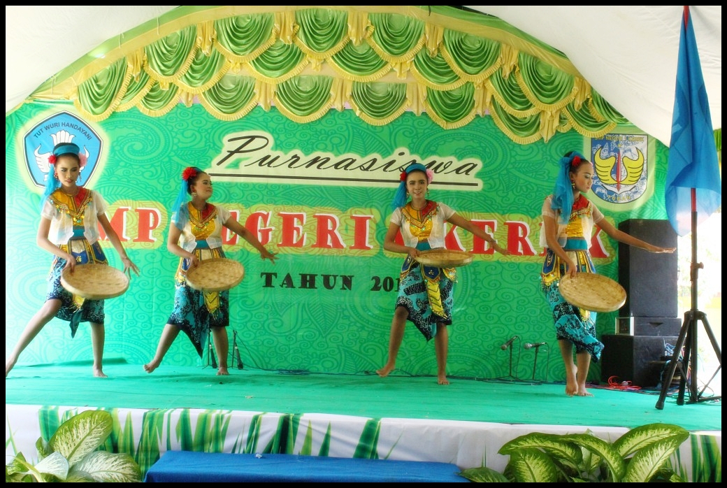 PURNASISWA KELAS IX SMP NEGERI 1 KEREK TAHUN 2017