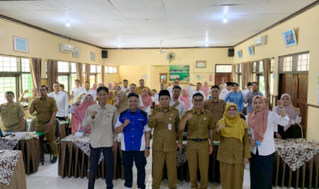 WORKSHOP PEMBUATAN DAN PENGELOLAAN MEDIA WEBSITE SEKOLAH